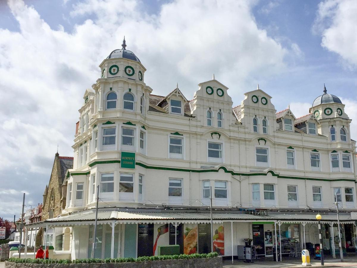 Royal Manor Park Apartment Llandudno Exterior foto