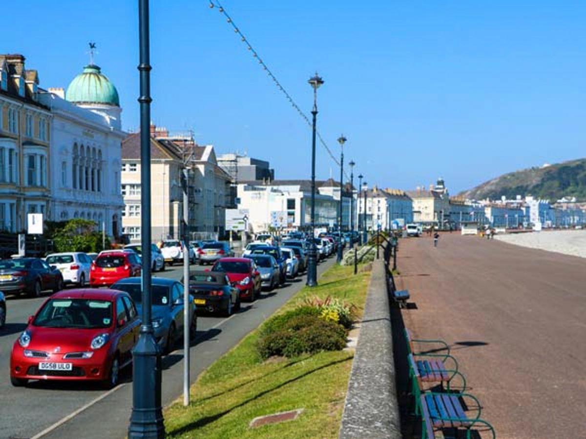 Royal Manor Park Apartment Llandudno Exterior foto